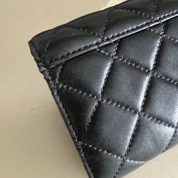 Michael Kors Quilted Black Wallet - Picture 9 of 15